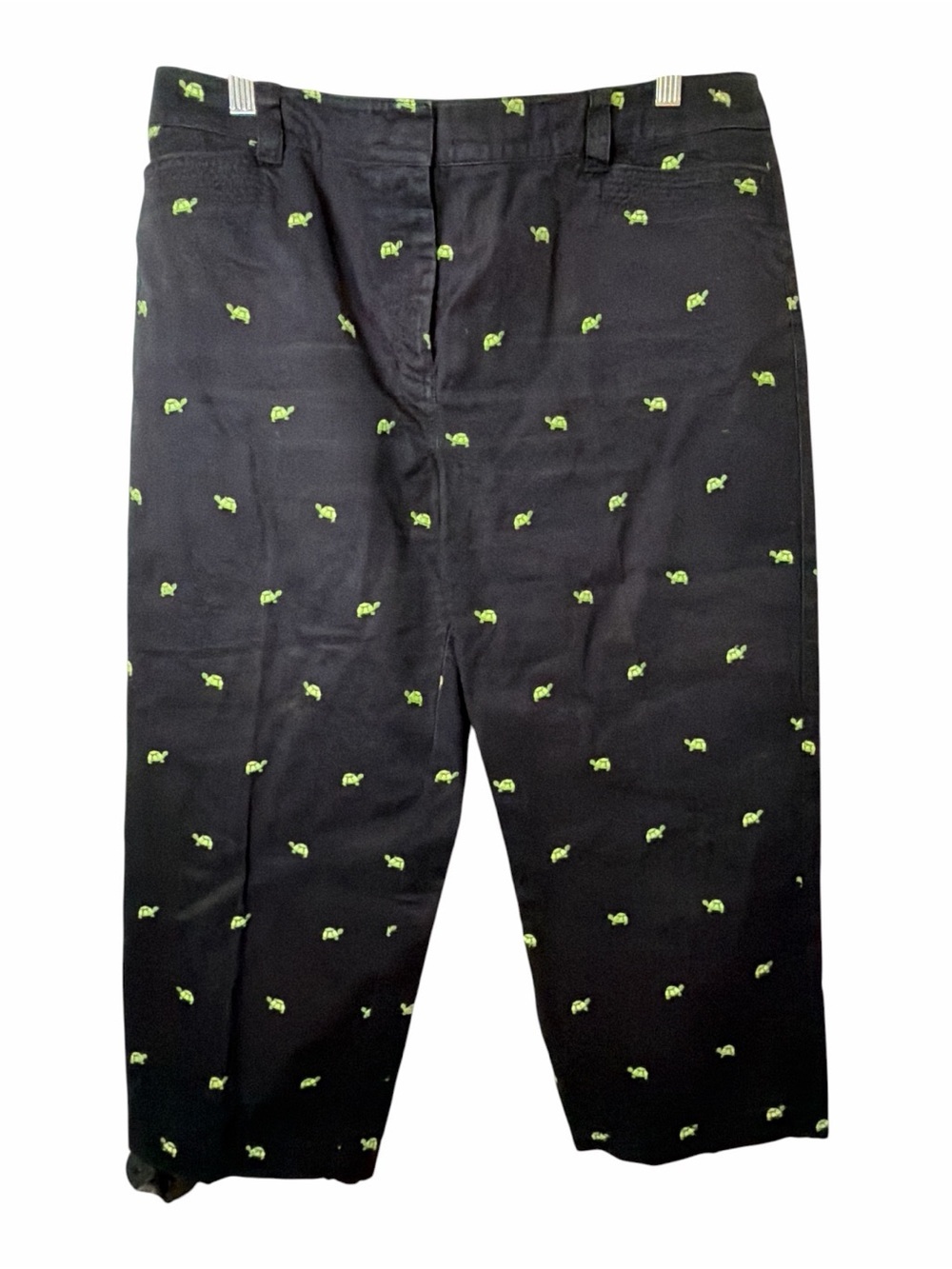 Kate Hill WOMANS  CAPRI Black Embroidered Turtle COTTON Pants